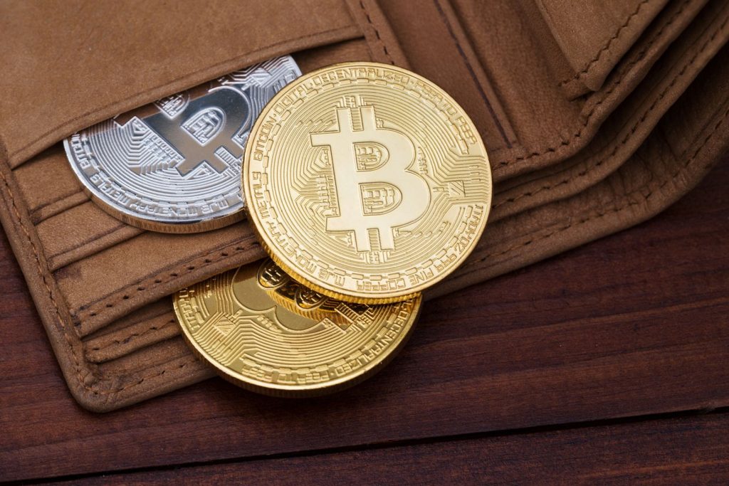 Bitcoin wallets untouched for 10 years moved $40 million. Most avoided exchanges Bitcoin wallets untouched for 10 years moved $40 million. Most avoided exchanges